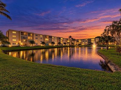 424 SE 10th St APT 104