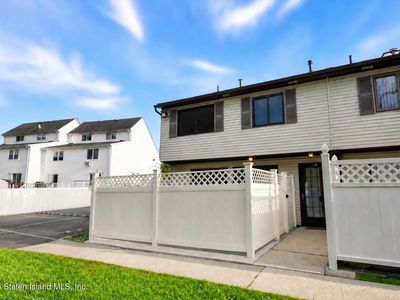 20 Pratt Ct #A