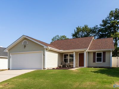 130 Sandy Hollow Dr NW