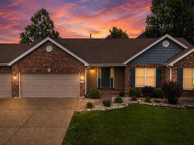 4216 Broken Rock Dr