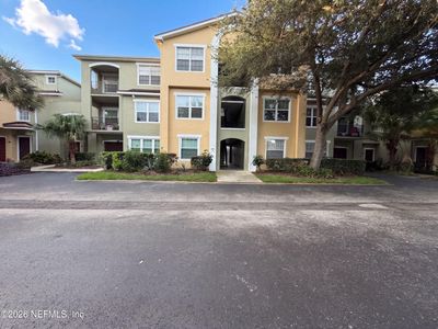 4035 GRANDE VISTA Boulevard #303