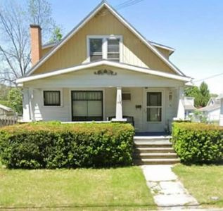 306 W Center St