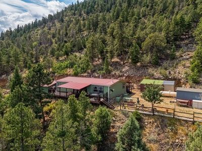 1396 Silver Cir