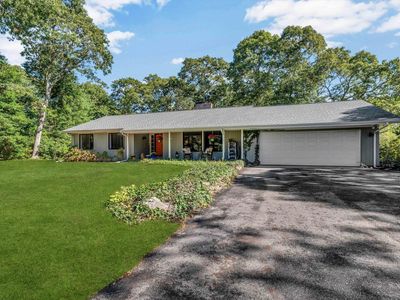 885 Shore Road