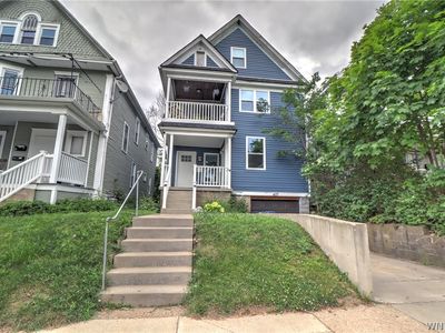 427 Hoyt St