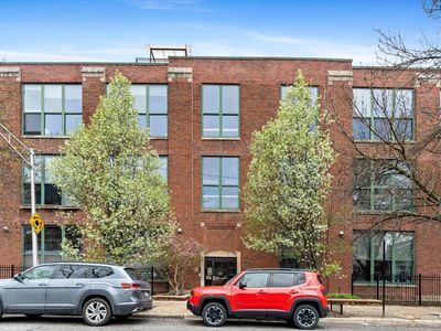 2650 W Belden Ave APT 215