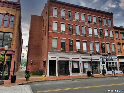 94 Washington Street #14