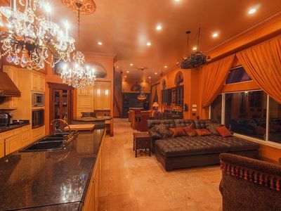 140 W 10th Ave APT 1