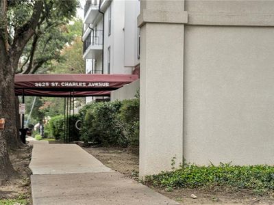 3625 Saint Charles Ave APT 2A