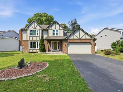 79 Bywater Dr