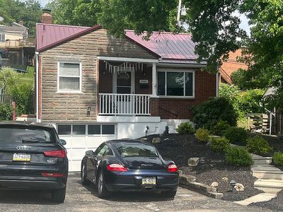 2111 Swallow Hill Rd