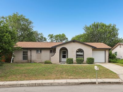 529 Willow Dr