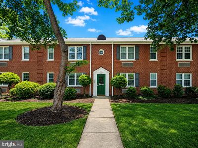 Property at 3405 Commonwealth Ave APT B, Alexandria, VA