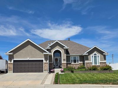 2611 Driftwood Ln