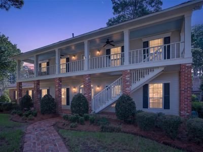 516 Northampton Dr