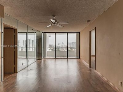 20225 NE 34th Ct APT 2012