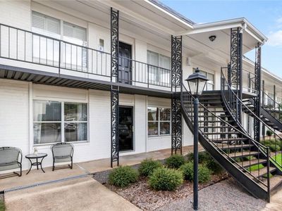 4009 Old Shell Rd APT C3
