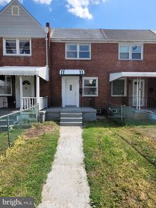 6113 Cardiff Ave