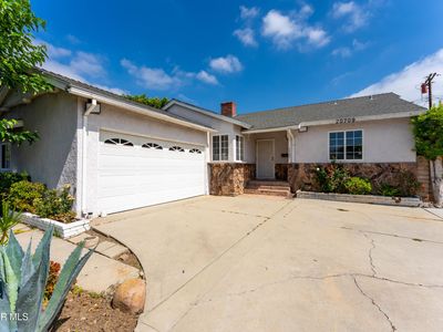 Property at 20709 Schoolcraft St, Winnetka, CA