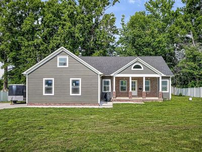 242 Grace Dr