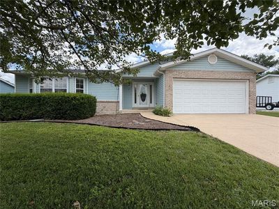 Property at 41 Graystone Dr, Troy, MO