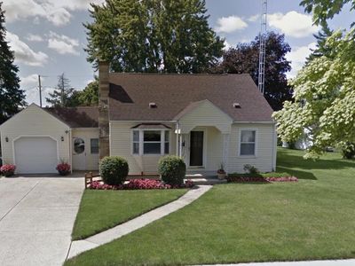 101 Johns Ave