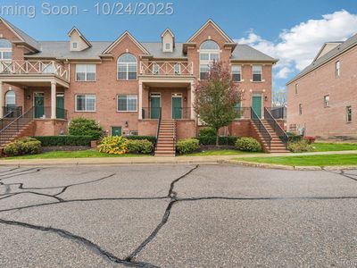 Property at 39675 Springwater Dr, Northville, MI