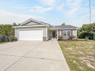 697 Crestline Dr