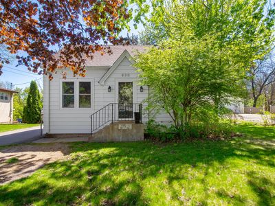 Property at 830 McKnight Rd N, Maplewood, MN