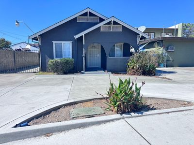 3954 Franklin Blvd