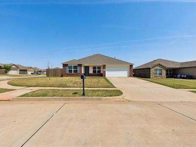 Property at 2033 W Autumn Way, Mustang, OK