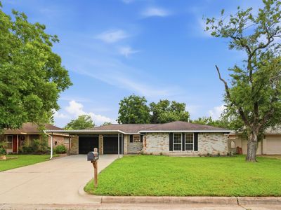 6418 Silver Chalice Dr