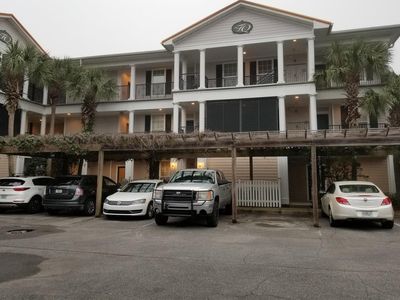 159 Brooks St UNIT 207