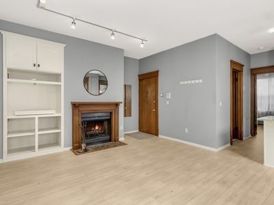 635 Grand Ave APT 4