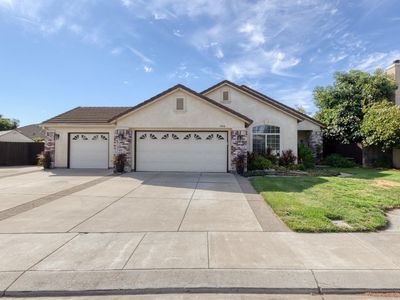 1946 Giuliano Way