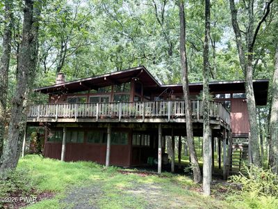 112 Highland Ln