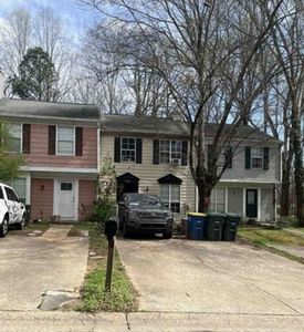 3560 Kennesaw Station Dr NW