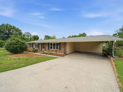 2001 Shelby Dr