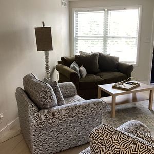 1098 Passover Rd #201