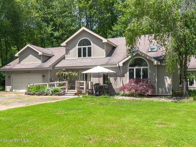 364 Idlewild Ln