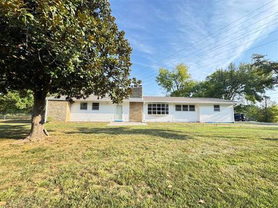 512 McLean Ave