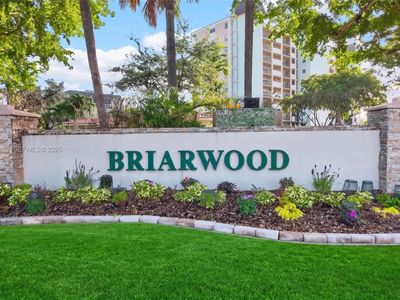 9101 W Sample Rd APT 306