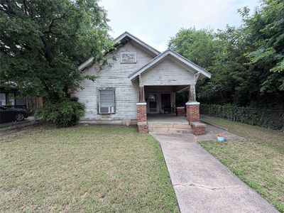 Property at 941 E Baltimore Ave, Fort Worth, TX
