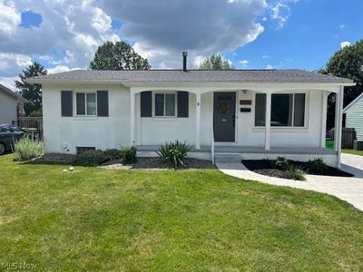 1222 Valley Dr NW