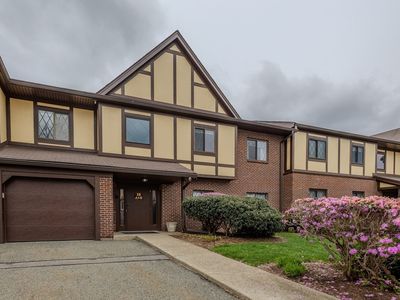 19 Rainbow Pond Dr APT B2