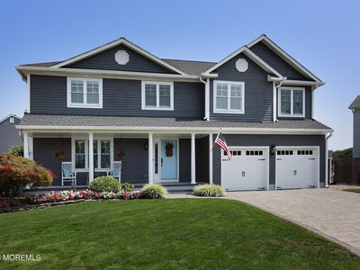 1618 Calamus Place