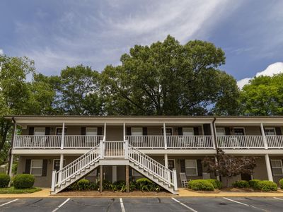 613 S Montgomery St #6