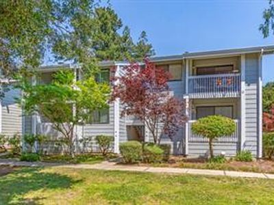 938 Clark Ave APT 48