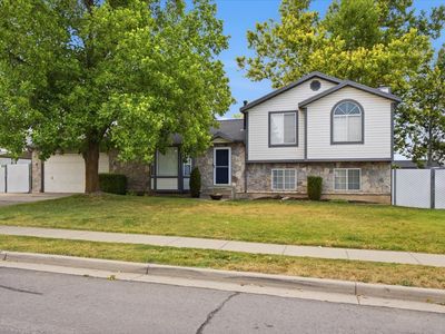 Property at 684 E 1550 S, Kaysville, UT