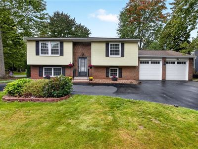 Property at 218 Herman Dr, North Syracuse, NY
